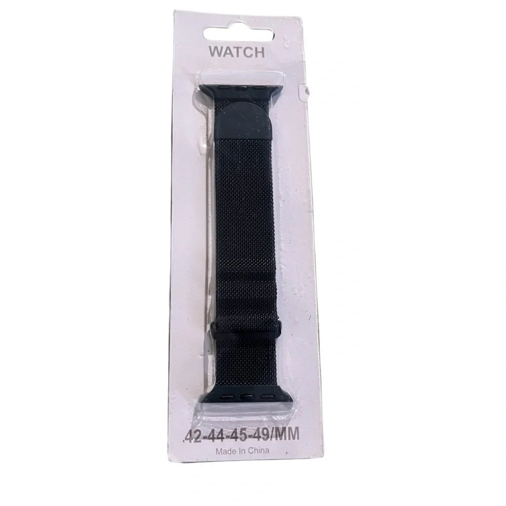 NWT! Magnetic Clasp Replacement Band for Smartwatch: Black 42-49 MM